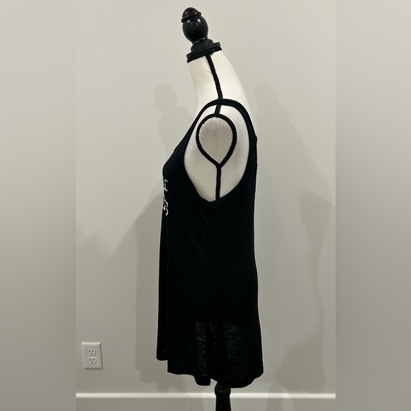 Xhilaration “Vacay Vibes” Tank Top - Picture 3 of 4